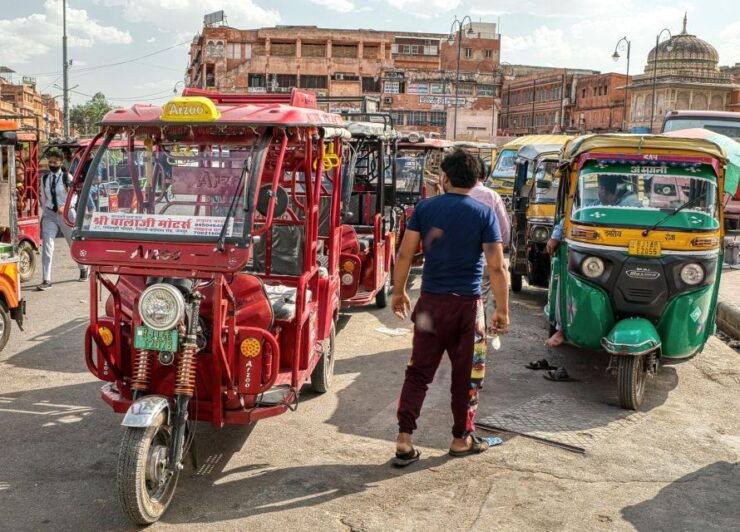 Jaipur: Private Full-Day City Tour by Tuk-Tuk With Pick-Up - Tour Pricing and Duration