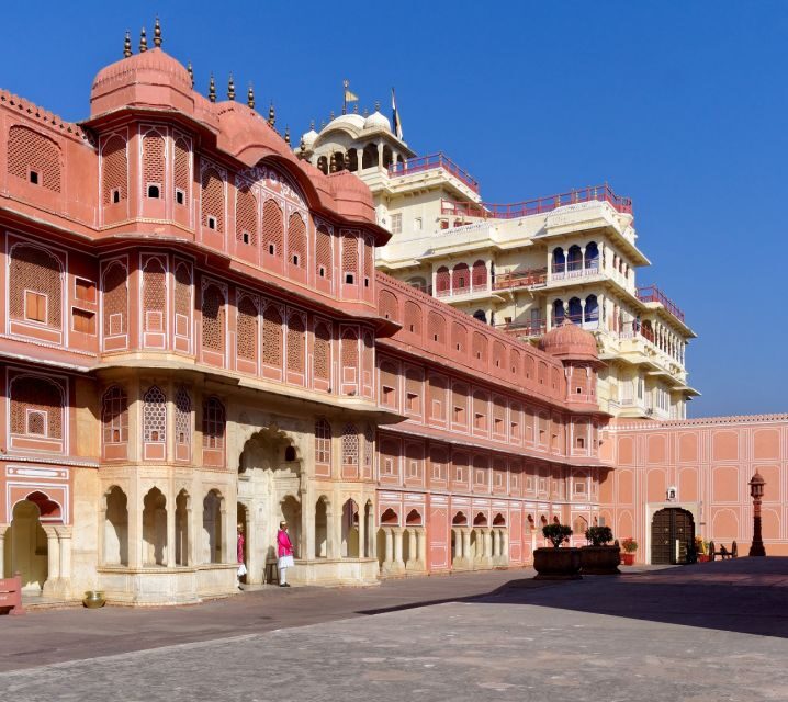 Jaipur: Private Full-Day City Tour with Guide and Transfers - Good To Know