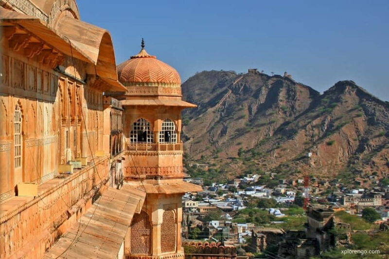 Jaipur: Private Full Day Sightseeing Tour By Car with Guide - Authentic Experiences Highlighted by Reviewers