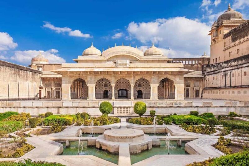 Jaipur: Private Full Day Sightseeing Tour with Car and Guide - Good To Know