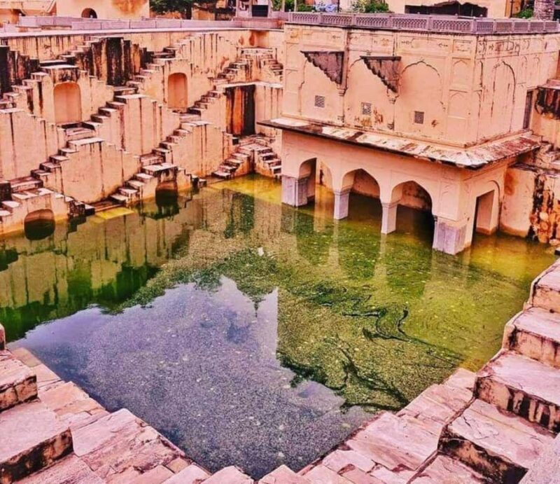 Jaipur private guided tour by vintage Luxury car - FAQs