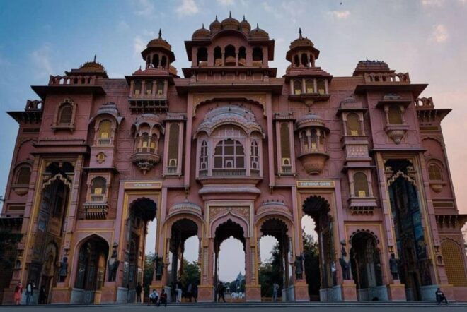 Jaipur: Private Luxury Night Sightseeing Tour Of Pink City - Key Stops