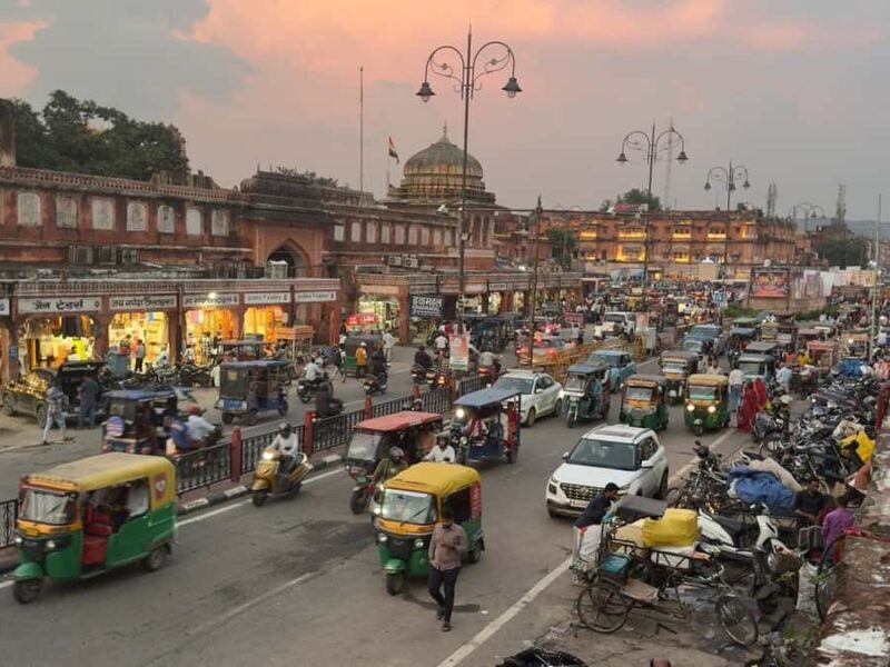 Jaipur: Private Night Tour + Street Food & Pickup/Drop - Stroll Through Jaipur’s Vibrant Night Markets