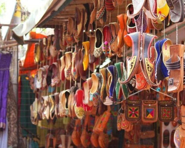 Jaipur: Private Shopping City Tour by Tuk Tuk - Exclusions