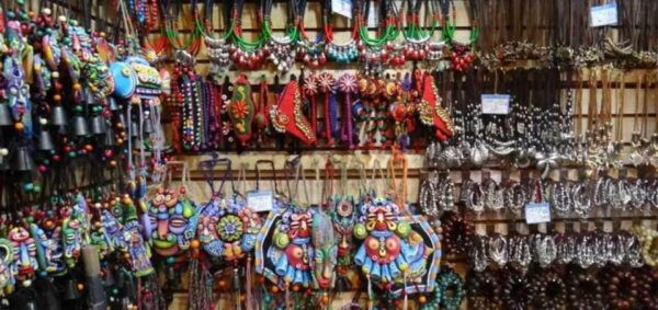 Jaipur: Private Shopping Tour With Pickup & Drop - The Sum Up
