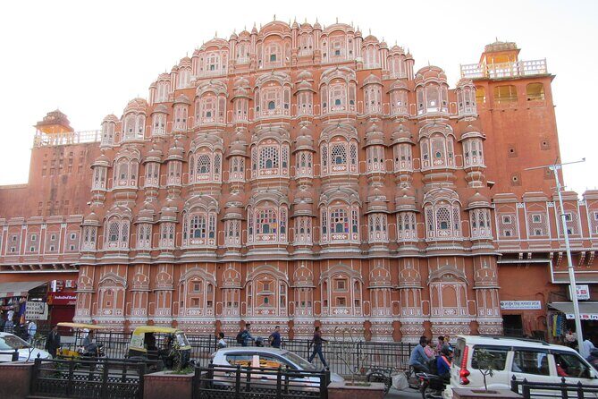 Jaipur Private Sightseeing Full Day Tour By Car and TukTuk - FAQs