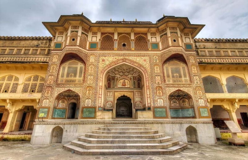 Jaipur: Sightseeing Tour with Visit to Galtaji Monkey Temple - A Detailed Look at the Jaipur Sightseeing Tour