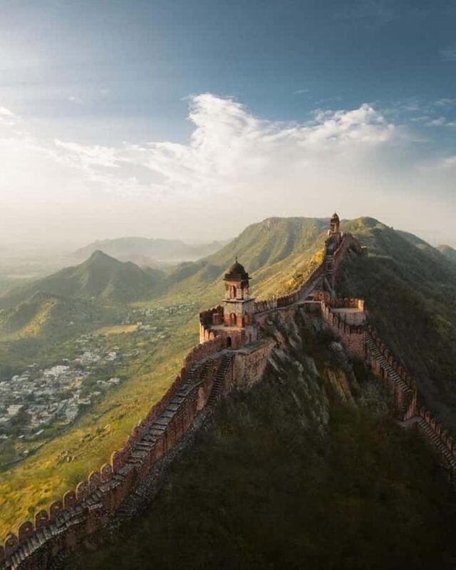 Jaipur: Stepwell, Amber, Jaigarh, Nahargarh Forts & by Jeep - FAQ