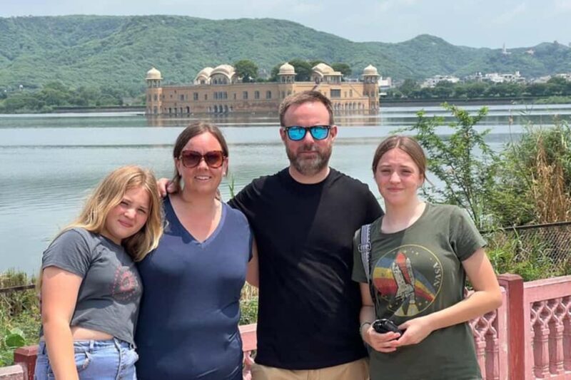 Jaipur Tour ( Pink City ) by Car From Delhi - All Inclusive - FAQs