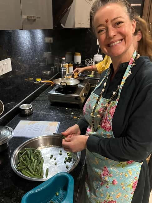 Jaipur: Traditional cooking class and storytelling session - Authenticity and Family Atmosphere