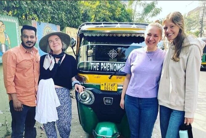 Jaipur Tuktuk Local Sightseeing Day Tour - Exploring Jaipur with a Tuktuk: A Practical and Authentic Day Tour