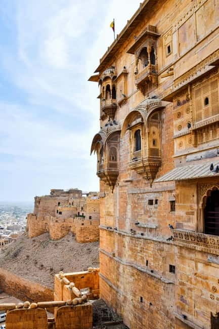 Jaisalmer: 5.5 Hour City Walking Tour with a Guide - The Experience: Details and Tips