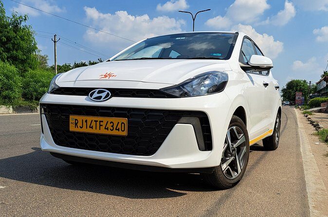 Jaisalmer Airport to Jaisalmer Hotels drop: Private Transfers - What to Expect During the Trip