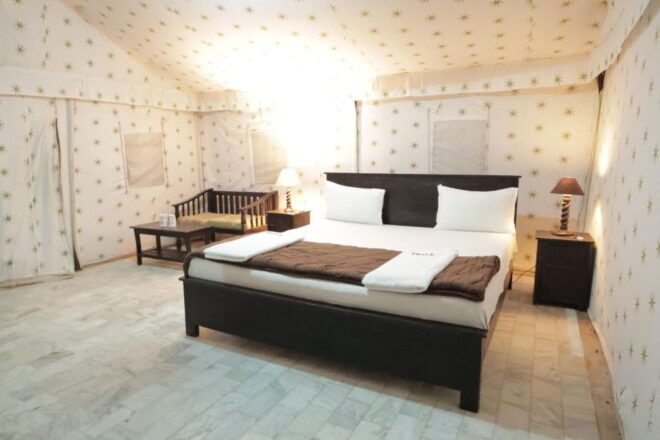 Jaisalmer: Luxury Camping in the Desert - Description