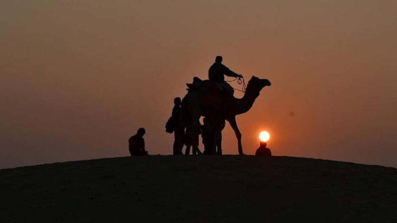 Jaisalmer: Village tour, camel ride, cultural show with stay - Exploring the Itinerary in Detail