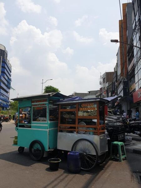 Jakarta: 10-Tasting Private Food Tour With a Local Host - Questions You May Have