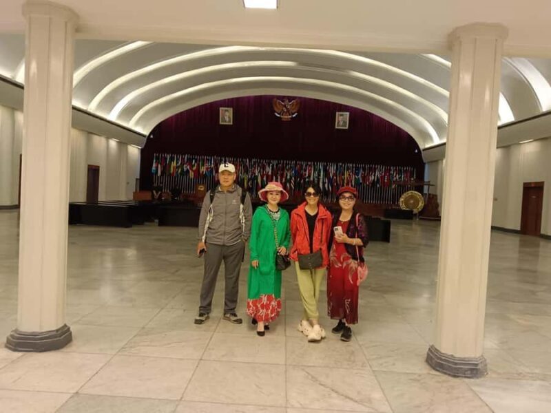 Jakarta: 3-Day Tour with Bandung and Miniature Glorius Park - FAQ