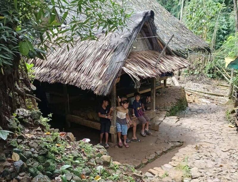 Jakarta Baduy Tracker and Village Full Day Tour - Practical Considerations
