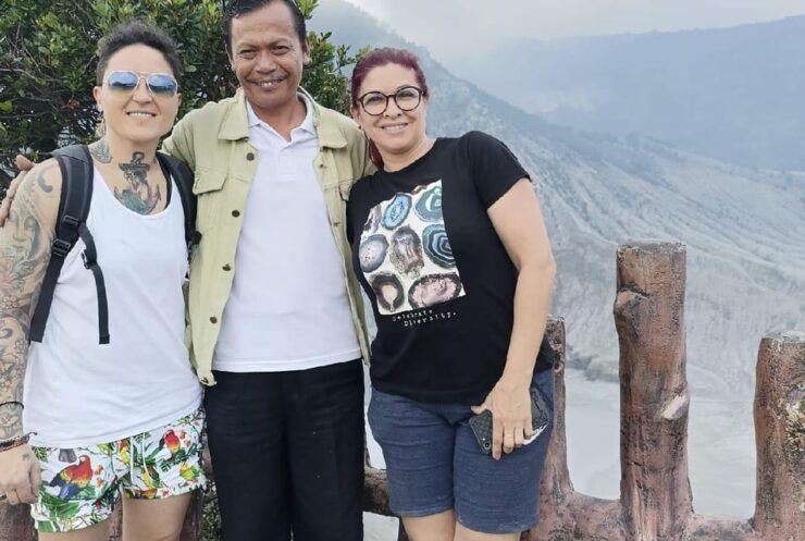 Jakarta Bandung Volcano Stony Bubble Crater Full Day Tour - Itinerary Highlights