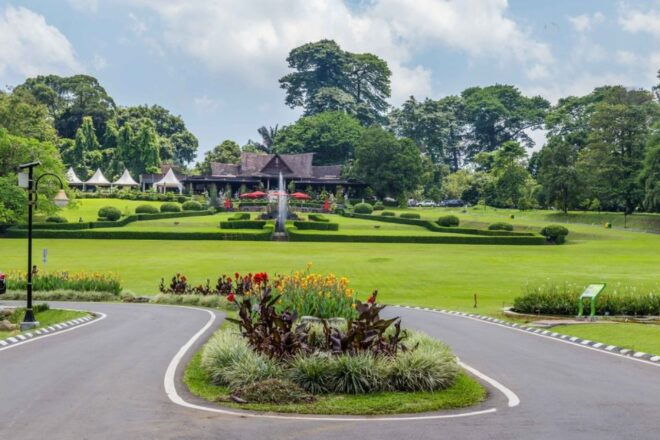 Jakarta: Bogor Botanical Gardens, With All Artists - Highlights of the Tour
