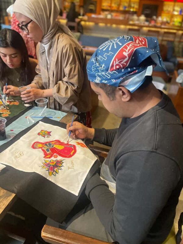 Jakarta: City Tour and Batik Workshop with Lunch - The Sum Up