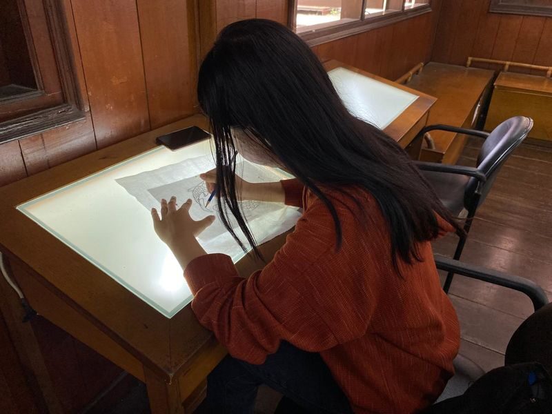 Jakarta City Tour with Batik Workshop - Lunch, then a hands-on batik session