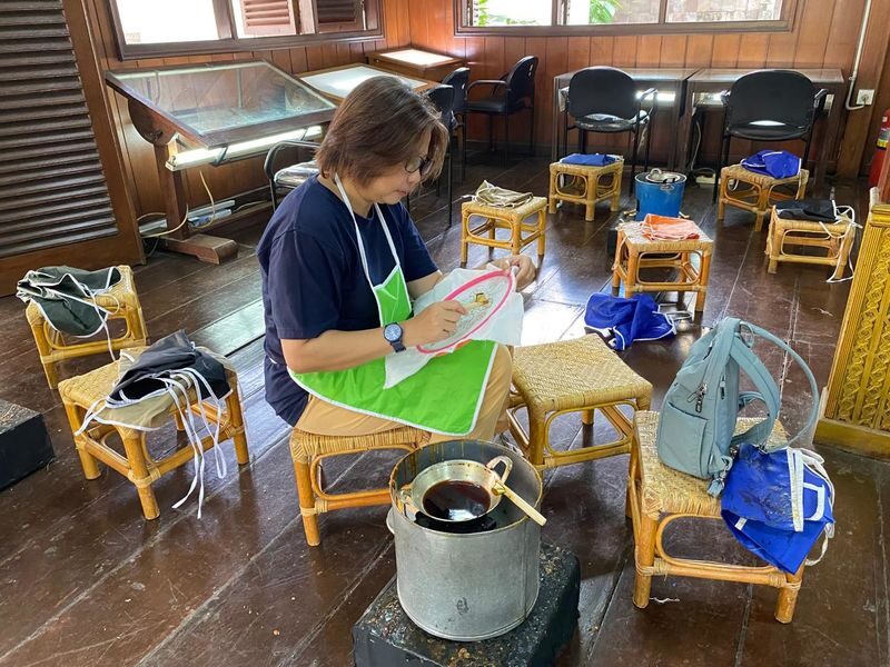 Jakarta City Tour with Batik Workshop - Textile Museum and the Batik Gallery