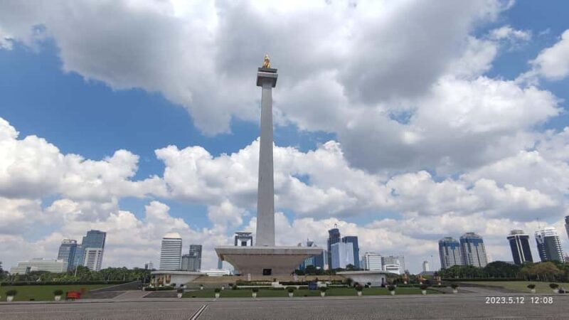 Jakarta : Enjoy Jakarta Private City Tour - Overview of the Tour Experience