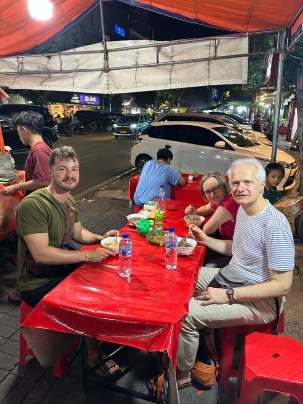 Jakarta Evening City Tour with Food Tasting - Frequently Asked Questions