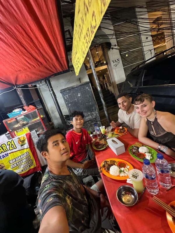 Jakarta Evening City Tour with Food Tasting - Practical Tips for the Tour