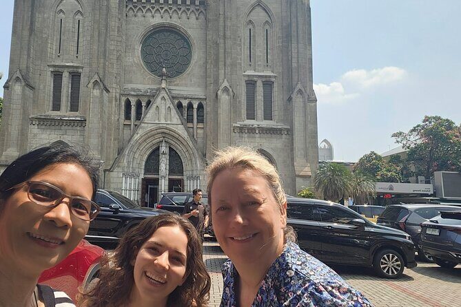 Jakarta Half Day Visit The Monument with Highlight City Tour - Final Thoughts