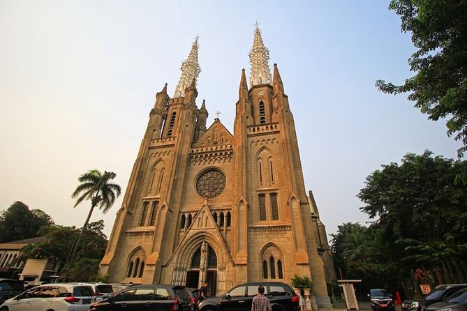 Jakarta Highlight and Indonesian Cuisine - Indonesian Culinary Delights