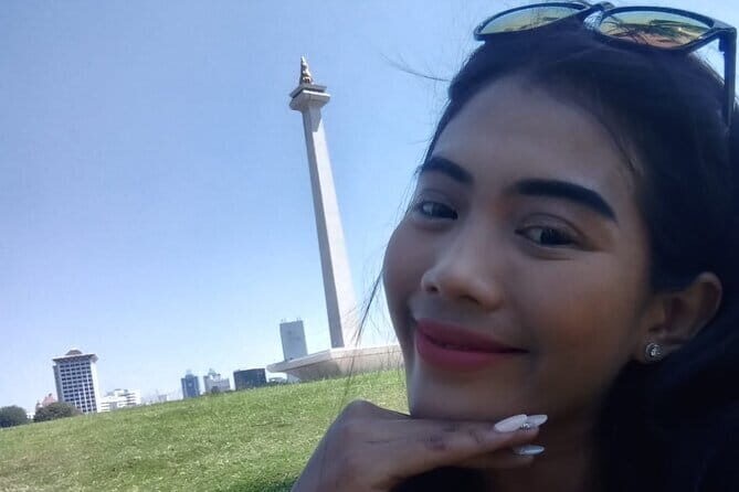 Jakarta Highlight Places with Multilingual Guide - The Sum Up