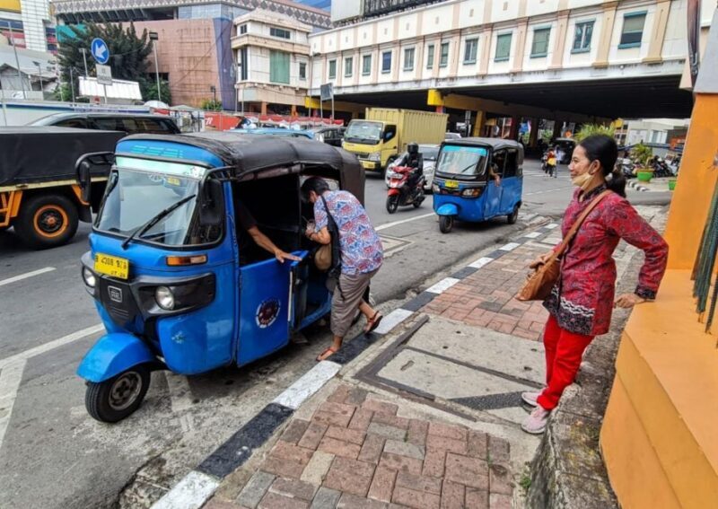 Jakarta: Highlights Capital City with Canal Boat Tour - FAQs