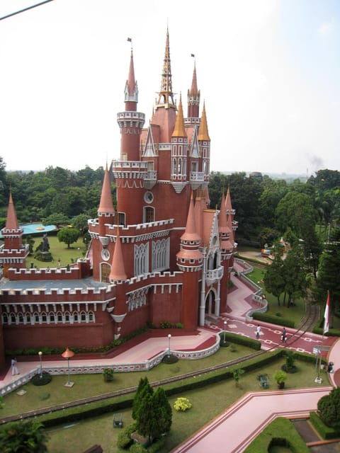 Jakarta Holiday Package City Tour 3D2N - Key Points