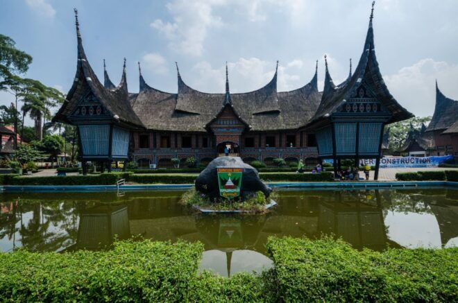 Jakarta: Indonesia in Miniature Park Tour - Tour Description