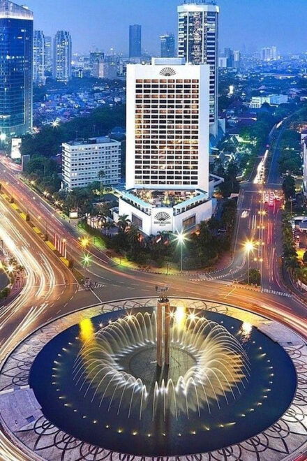 Jakarta Landmarks and Shopping Tour - Afternoon Activities