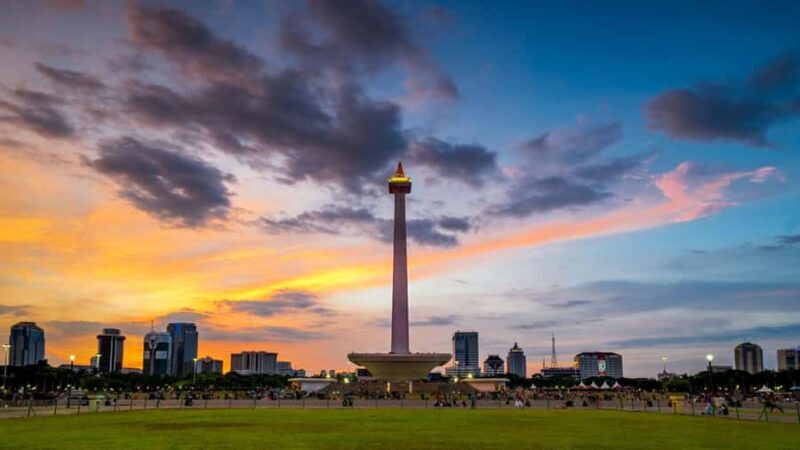 Jakarta: National Monument, Mosque, and Old Town Tour - The Sum Up