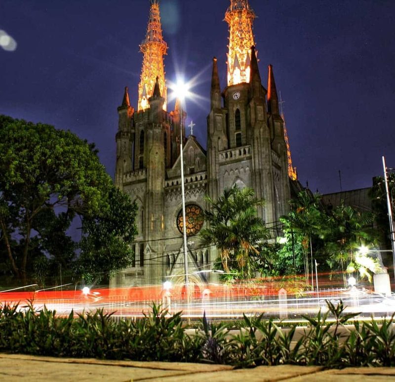 Jakarta Night Private City Tour - Bundaran HI and the evening city