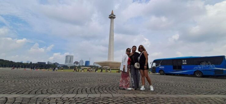 Jakarta: Private Car Charter With Professional Driver by Van - Experience Highlights