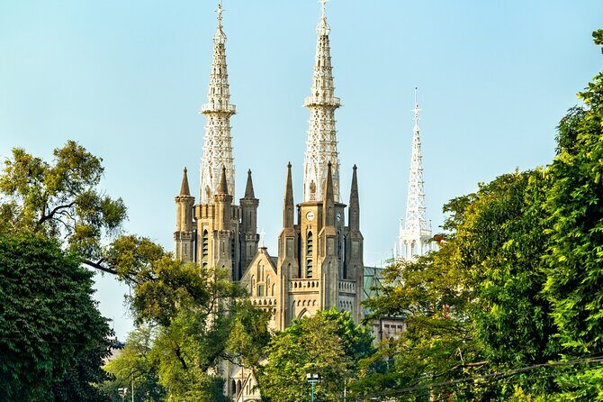 Jakarta Private Cultural Day Tour with Transport - An Introduction to the Jakarta Private Cultural Day Tour