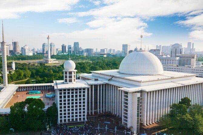 Jakarta Private Cultural Day Tour with Transport - Transportation & Logistics: Why It Matters