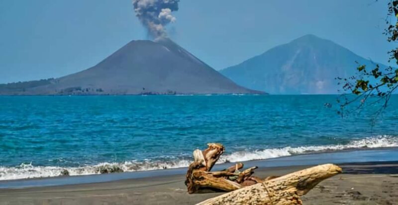 Jakarta: Private Exploring Mount Krakatau Volcano Tour - An In-Depth Look at the Krakatau Volcano Tour