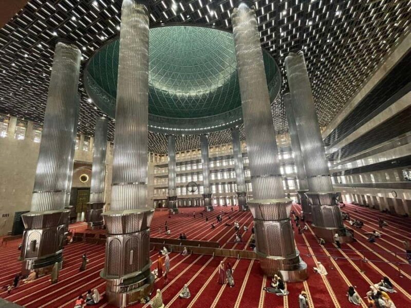 Jakarta: Private Full-Day Guided Tour Highlight of Jakarta - The Itinerary Breakdown