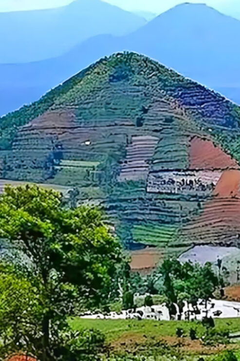 Jakarta Private Tour: Gunung Padang Site - Key Points