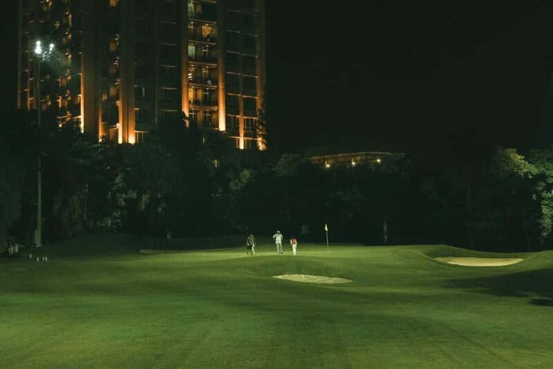 Jakarta: Senayan Night Golf with City Views and Transfer - An In-Depth Look at the Night Golf Tour in Jakarta