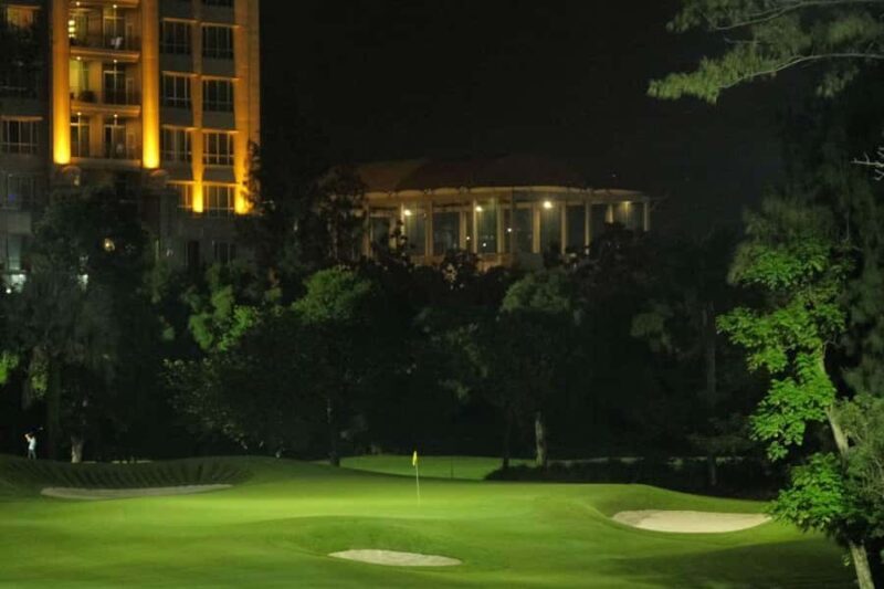 Jakarta: Senayan Night Golf with City Views and Transfer - Final Thoughts