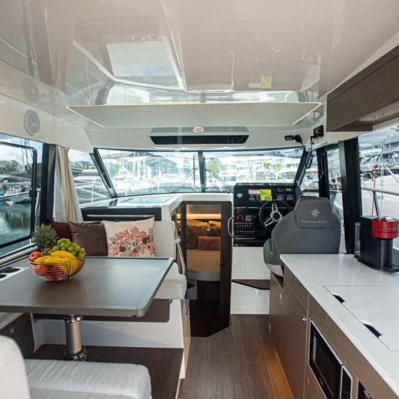 Jakarta: Sunset Yacht for Party & Birthday with Champagne - Why We Think This Tour Is a Good Choice