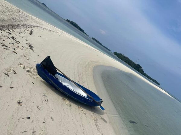 Jakarta: Thousand Island Tour With Canoeing and Snorkeling - Inclusions and Services Provided