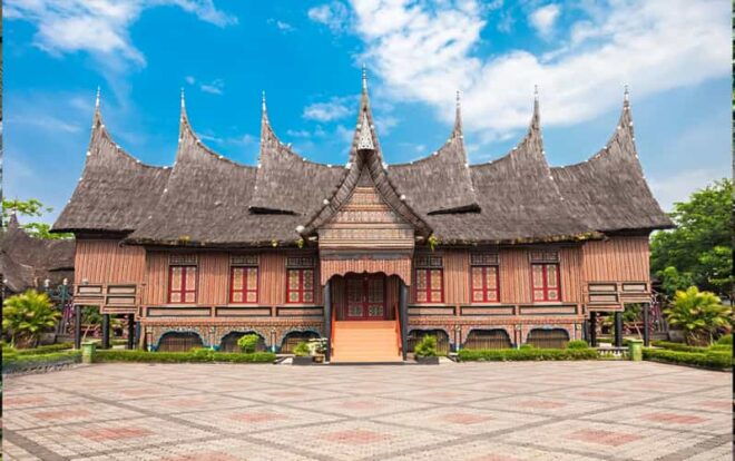 Jakarta Tour :Beautiful Miniature Glorious Park of Indonesia - Inclusions of the Tour